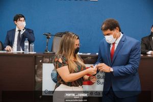 OAB Sumar&eacute; realiza a 1&ordf; entrega do ano das carteiras aos novos Advogados
