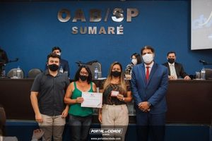 OAB Sumar&eacute; realiza a 1&ordf; entrega do ano das carteiras aos novos Advogados