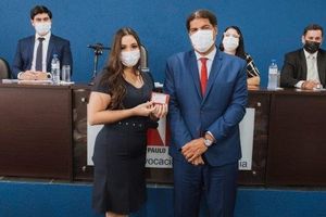 OAB Sumar&eacute; realiza a 1&ordf; entrega do ano das carteiras aos novos Advogados