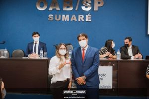 OAB Sumar&eacute; realiza a 1&ordf; entrega do ano das carteiras aos novos Advogados