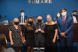 OAB Sumar&eacute; realiza a 1&ordf; entrega do ano das carteiras aos novos Advogados