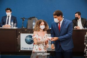 OAB Sumar&eacute; realiza a 1&ordf; entrega do ano das carteiras aos novos Advogados
