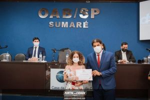 OAB Sumar&eacute; realiza a 1&ordf; entrega do ano das carteiras aos novos Advogados
