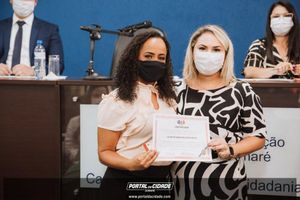 OAB Sumar&eacute; realiza a 1&ordf; entrega do ano das carteiras aos novos Advogados