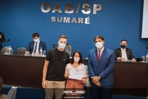 OAB Sumar&eacute; realiza a 1&ordf; entrega do ano das carteiras aos novos Advogados