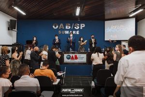 OAB Sumar&eacute; realiza a 1&ordf; entrega do ano das carteiras aos novos Advogados