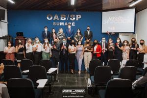 OAB Sumar&eacute; realiza a 1&ordf; entrega do ano das carteiras aos novos Advogados