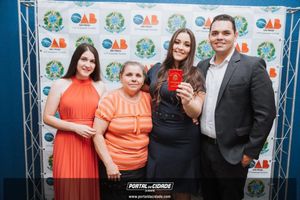 OAB Sumar&eacute; realiza a 1&ordf; entrega do ano das carteiras aos novos Advogados