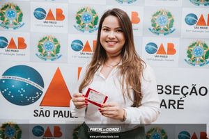 OAB Sumar&eacute; realiza a 1&ordf; entrega do ano das carteiras aos novos Advogados
