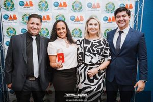 OAB Sumar&eacute; realiza a 1&ordf; entrega do ano das carteiras aos novos Advogados