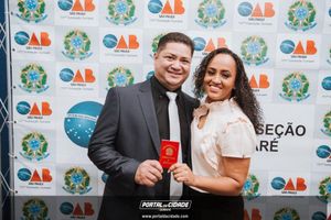 OAB Sumar&eacute; realiza a 1&ordf; entrega do ano das carteiras aos novos Advogados