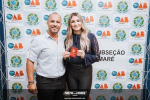 OAB Sumar&eacute; realiza a 1&ordf; entrega do ano das carteiras aos novos Advogados