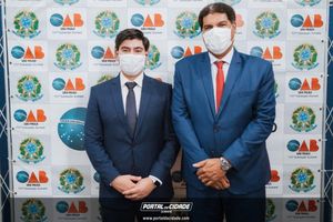 OAB Sumar&eacute; realiza a 1&ordf; entrega do ano das carteiras aos novos Advogados