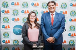 OAB Sumar&eacute; realiza a 1&ordf; entrega do ano das carteiras aos novos Advogados