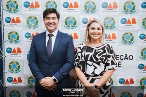 OAB Sumar&eacute; realiza a 1&ordf; entrega do ano das carteiras aos novos Advogados