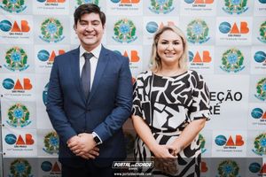 OAB Sumar&eacute; realiza a 1&ordf; entrega do ano das carteiras aos novos Advogados