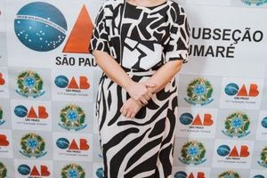 OAB Sumar&eacute; realiza a 1&ordf; entrega do ano das carteiras aos novos Advogados