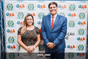 OAB Sumar&eacute; realiza a 1&ordf; entrega do ano das carteiras aos novos Advogados