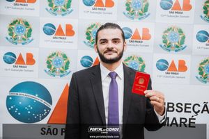 OAB Sumar&eacute; realiza a 1&ordf; entrega do ano das carteiras aos novos Advogados