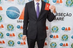 OAB Sumar&eacute; realiza a 1&ordf; entrega do ano das carteiras aos novos Advogados