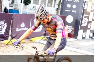 Equipe de MTB A&ccedil;a&iacute; Mil e Ross Sumar&eacute; no Festival Brasil Ride Warn Up Botucatu 2022