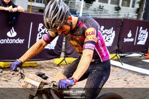 Equipe de MTB A&ccedil;a&iacute; Mil e Ross Sumar&eacute; no Festival Brasil Ride Warn Up Botucatu 2022