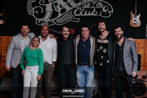 1&ordf; Noite do Jack Blues in the Night