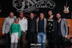 1&ordf; Noite do Jack Blues in the Night