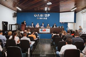 OAB Sumar&eacute; realiza a 1&ordf; entrega do ano das carteiras aos novos Advogados