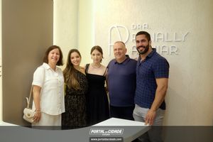 Inaugura&ccedil;&atilde;o da Cl&iacute;nica Dra. Renally Aguiar