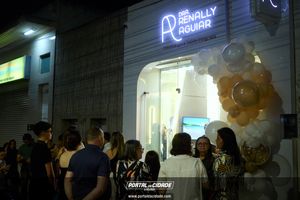 Inaugura&ccedil;&atilde;o da Cl&iacute;nica Dra. Renally Aguiar
