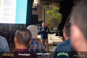 Apresentação do Porto Camargo Resort Residence