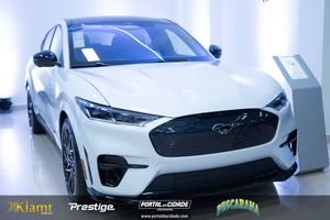 Inaugura&ccedil;&atilde;o nova sede Ford Fancar