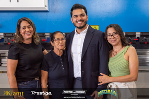 Inaugura&ccedil;&atilde;o da Tri&acirc;ngulo Metais