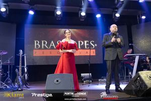 Noite Destaques do Ano - Braslopes Pesquisas