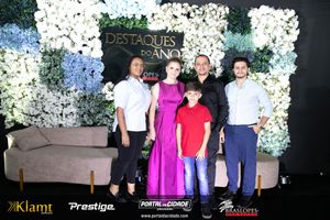Noite Destaques do Ano - Braslopes Pesquisas