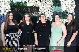 Noite Destaques do Ano - Braslopes Pesquisas