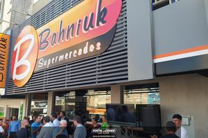  Inaugura&ccedil;&atilde;o do primeiro Bahniuk Supermercado de Porto Uni&atilde;o