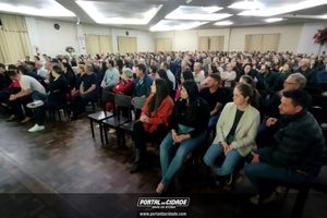 Cooperalfa realiza palestra &ldquo;Intelig&ecirc;ncia Emocional para Todos&rdquo; em Porto Uni&atilde;o