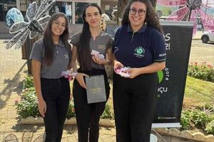 A&ccedil;&atilde;o "M&ecirc;s da Mulher" Unigua&ccedil;u FM