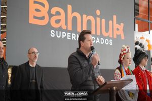 Inaugura&ccedil;&atilde;o Supermercado Bahniuk de Mallet
