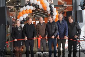 Inaugura&ccedil;&atilde;o Supermercado Bahniuk de Mallet