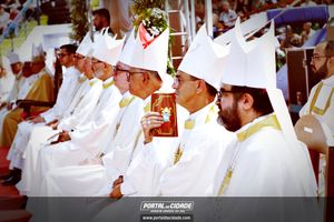 Ordena&ccedil;&atilde;o Episcopal e Posse Can&ocirc;nica Diocesana 