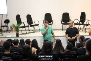 ETEC promove roda de conversa em comemora&ccedil;&atilde;o ao dia do profissional de Marketing