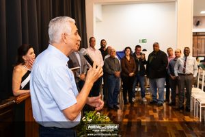 Reinaugura&ccedil;&atilde;o Clube Vargengrandense (Centro de conviv&ecirc;ncia do idoso)