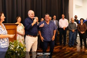 Reinaugura&ccedil;&atilde;o Clube Vargengrandense (Centro de conviv&ecirc;ncia do idoso)