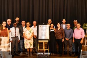 Reinaugura&ccedil;&atilde;o Clube Vargengrandense (Centro de conviv&ecirc;ncia do idoso)