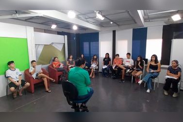 Nova turma do projeto “Minha Escola na TV” da TV Andradas inicia as atividades
