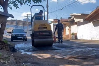 Operação tapa buracos é realizada no bairro Sete de Setembro em Andradas