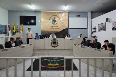 C&acirc;mara de Andradas vota homenagens e projeto social na 21&ordf; Sess&atilde;o Ordin&aacute;ria